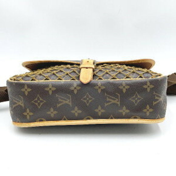 Louis Vuitton Congo PM Monogram Crossbody - Picture 3 of 11